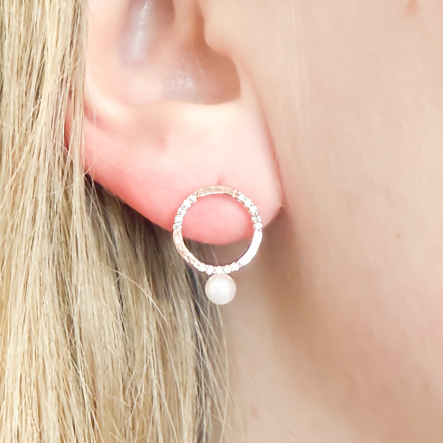 Cubic Zirconia Rose Gold Circle Stud Earrings